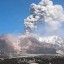 На Камчатке вулкан Шивелуч выбросил столб пепла на 11 километров