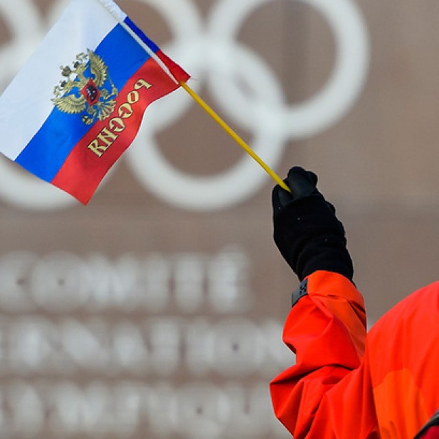 МОК примет решение: под каким флагом пройдут спортсмены из России