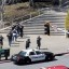Стрельбу в штаб-квартире YouTube устроила женщина в темной одежде с платком