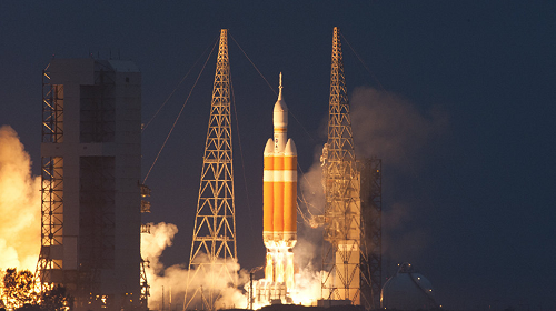 В США запустили ракету-носитель Delta IV с военным спутником