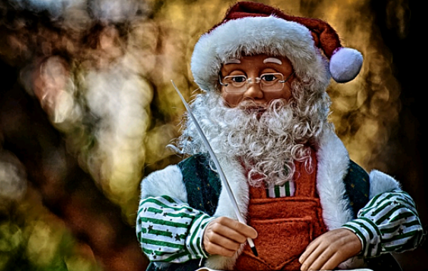 Должны ли взрослые поддерживать миф о Деде Морозе?