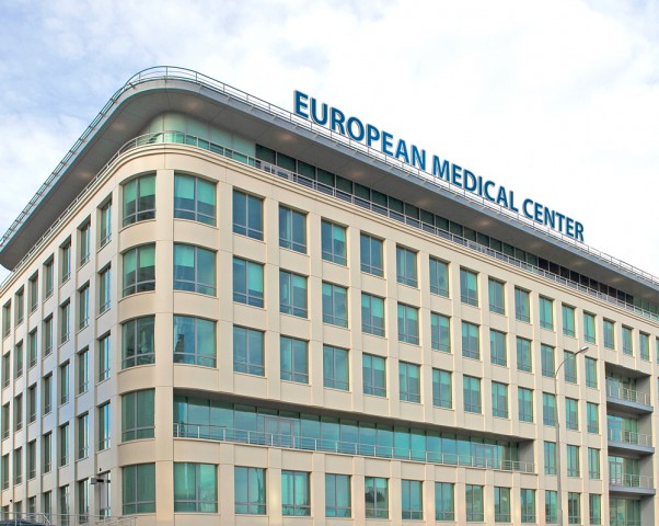 Пациенты "Европейского медицинского центра" требуют проверить клинику