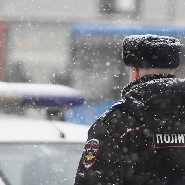 В Ростове полиция посетила магазин Стерлигова из-за грубой надписи про геев