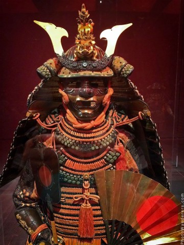 Доспехи Нимайтати-до тосэй-гусоку 18 века, шлем 16 века