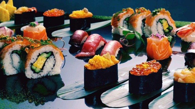 Почему в нашей стране популярны блюда японской кухни – роллы и суши